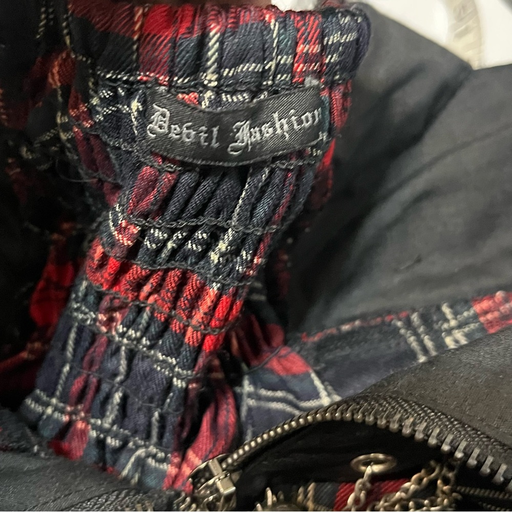 Devil Fashion Noise Annoys Red Black Plaid Goth Skirt - Please read description - Picture 7 of 10